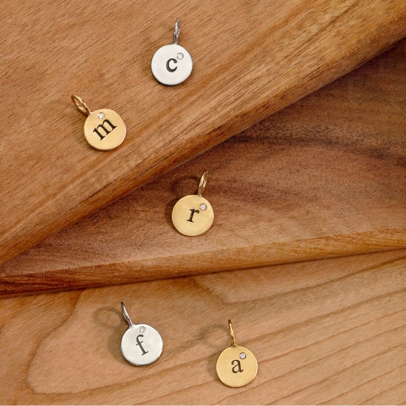 Heather Moore Gold Single Initial Round Charm- A - Picture 2 of 3